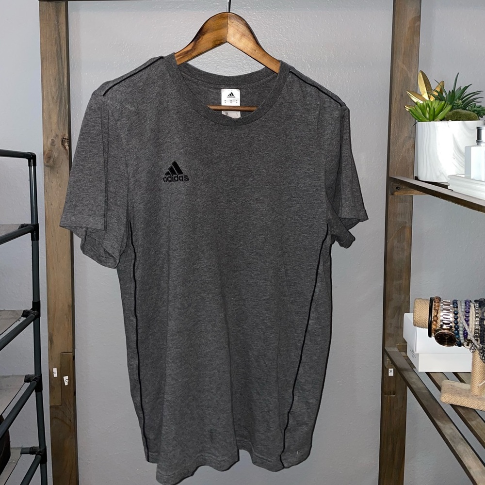 Adidas men’s T-shirt